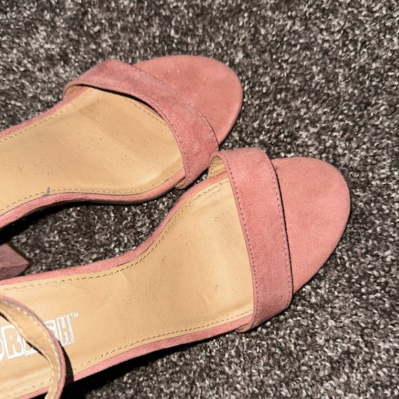 Brash Pink Suede Block Heels Size 6.5 - Picture 6 of 10